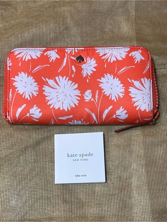 kate spade Handbags - kate spade Coral and White Floral Zip Wallet